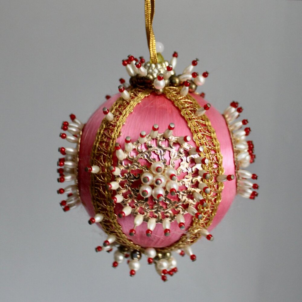 Vintage Pink Satin Ball Beaded Push Pin Christmas Ornament Sequin Embellished 5” - Picture 4 of 8